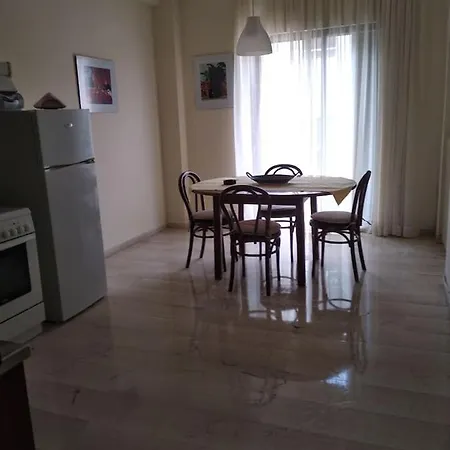 Central,Family Friendly Apt 아파트 *